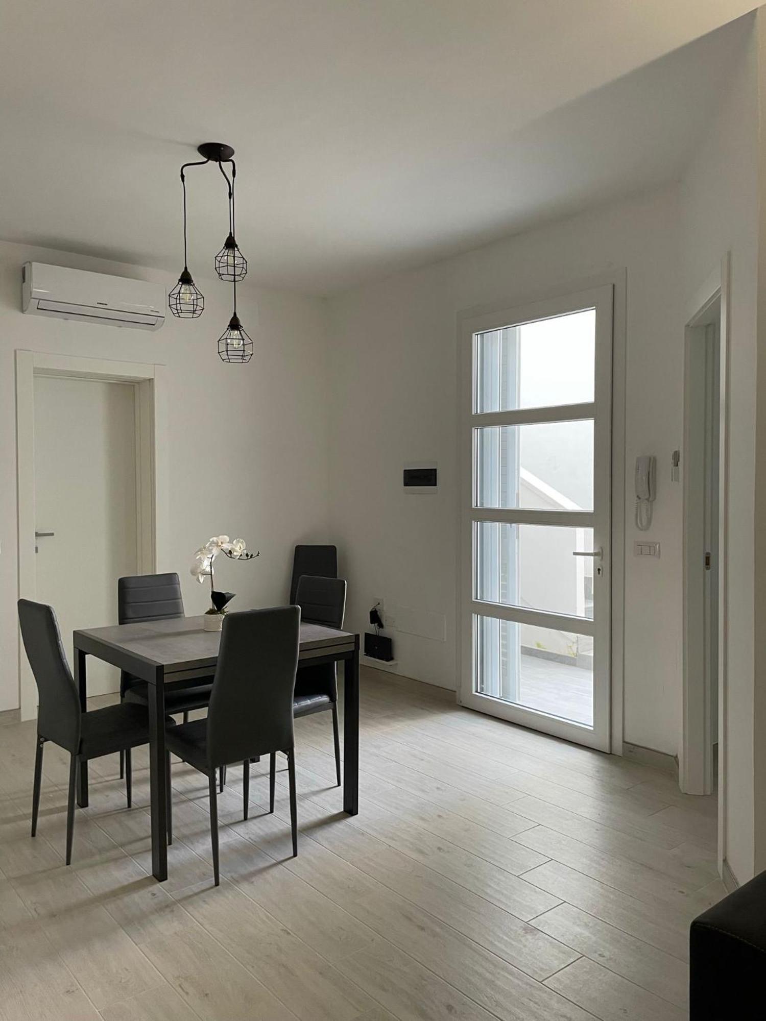 Cora Apartment Porto Cesareo Exteriör bild